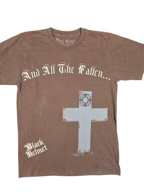 Black Helmet 9/11 Remembered T-Shirt Y2K FDNY 343 Brown Adult M Cross Streetwear